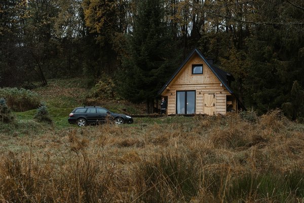 Quels conseils pour organiser un séjour dans une maison de campagne en Provence avec des ateliers de cuisine?